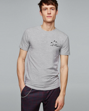 Cargar imagen en el visor de la galería, Polera Unisex "Faith lateral"