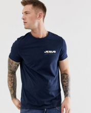 Cargar imagen en el visor de la galería, Polera unisex "Jesús es Vida"