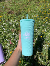 Cargar imagen en el visor de la galería, VASOS TUMBLERS &quot;Su Amor nunca falla&quot;
