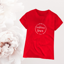 Cargar imagen en el visor de la galería, Polera mujer &quot;Reckless love&quot;
