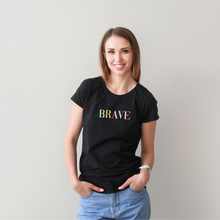 Cargar imagen en el visor de la galería, Polera Mujer &quot;Brave”
