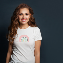 Cargar imagen en el visor de la galería, Polera Mujer &quot;Jesús es mi esperanza arcoiris.”
