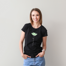 Cargar imagen en el visor de la galería, Polera Mujer “Jesús Flor&quot;
