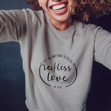 Cargar imagen en el visor de la galería, Poleron Polo &quot;Reckless Love&quot;

