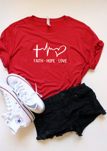 Cargar imagen en el visor de la galería, Polera mujer “Faith - Hope - Love&quot;
