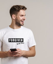 Cargar imagen en el visor de la galería, Polera Unisex &quot;Forgiven&quot;.
